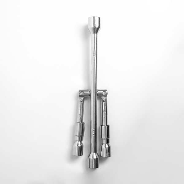 LLAVE DE CRUZ RETRACTIL  14″